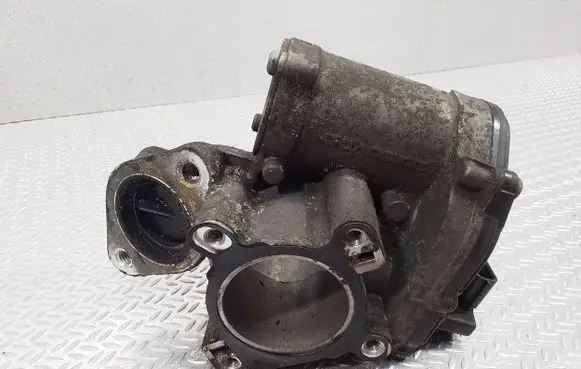 Opel Movano B EGR valve 8200796674