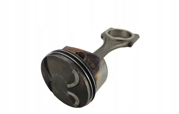 Audi A4 S4 B5 8D Piston 81L109