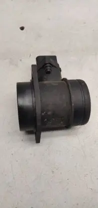 Volkswagen PASSAT B5.5 Mass air flow meter 0280217121