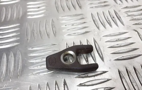 Fuel Injector clamp holder