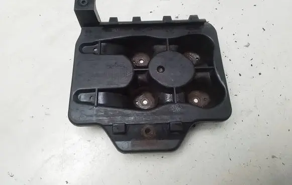 Volkswagen Golf IV Battery tray 1J0804373A