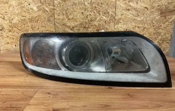 Headlight/headlamp