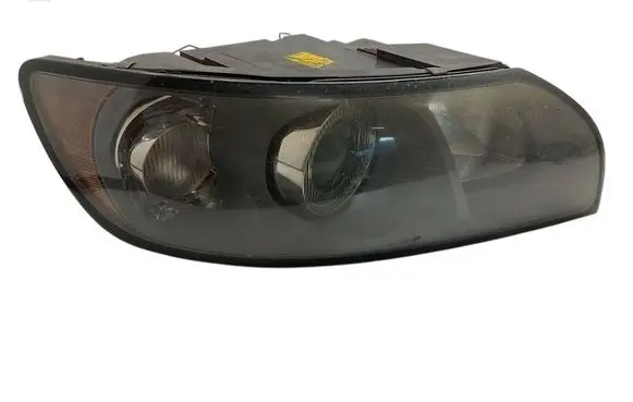 Volvo V50 Headlight/headlamp 30698886 1090027