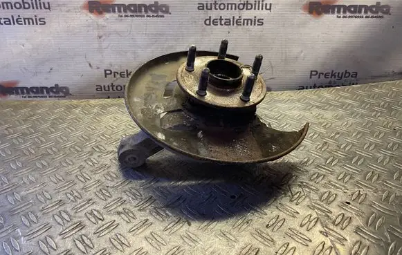 Opel Insignia A Front wheel hub