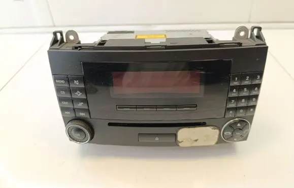Mercedes-Benz A W169 Radio/CD/DVD/GPS head unit A1698700689