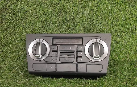 Audi A3 S3 8P Climate control unit 8P0820043BK A2C53346854