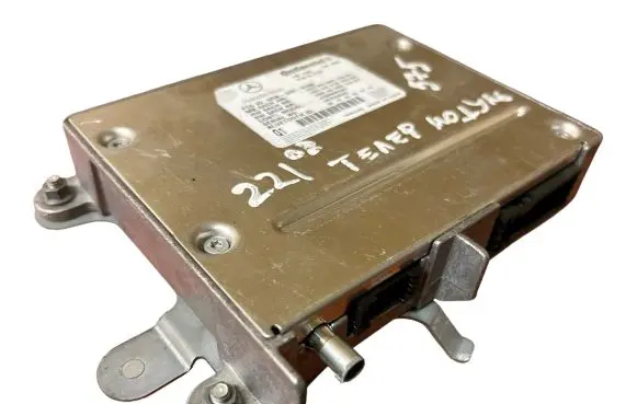 Mercedes-Benz S W221 Bluetooth control unit module A2218708992