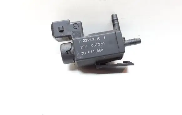 Volvo V70 Turbo solenoid valve 30611668 72224010