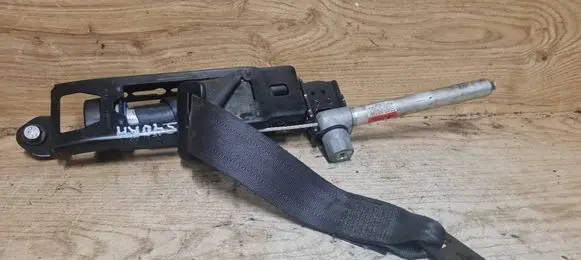 Volvo S40 Front seatbelt 30615571
