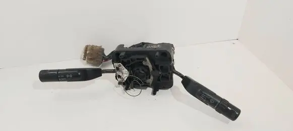 Mitsubishi Space Wagon Wiper turn signal indicator stalk/switch MB686040