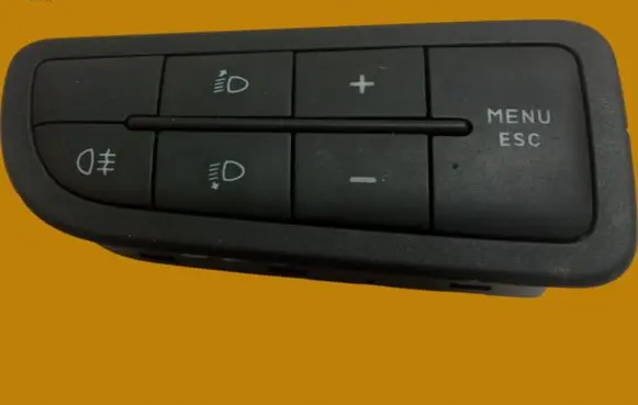 Fiat Grande Punto Other switches/knobs/shifts 735367268