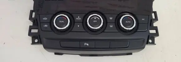 Mazda 6 Climate control unit GJH561190E VPCALH189612AFF K3K08F
