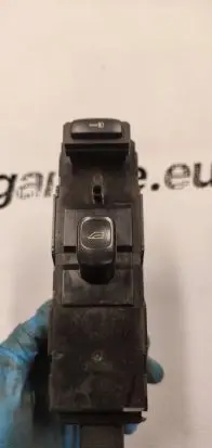 Volvo XC90 Electric window control switch 30658147 03W45E MP45EA00228