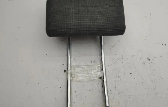 Ford Focus C-MAX Rear seat headrest 
