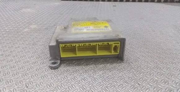 Mitsubishi Grandis Airbag control unit/module MN141401