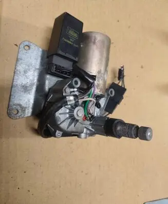 Rear window wiper motor