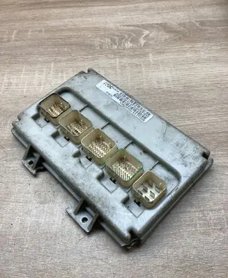 Chrysler Voyager Central body control module P04727030AI 04727030AI