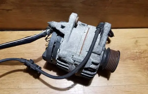 Volkswagen Golf IV Generator/alternator 028903028c 0124315003