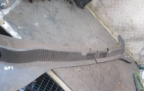Volkswagen Up Wiper trim 1S1819404 1S2819404