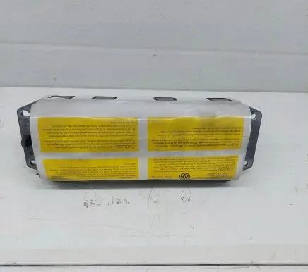 Volkswagen Caddy Passenger airbag 1T0880204C 0021HP0TNLX8 ABPAB321335NAT