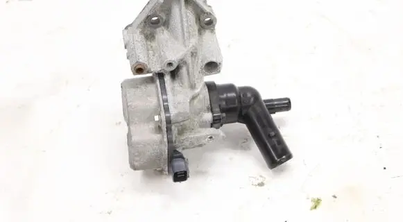 Lexus ES VII XZ10 Electric auxiliary coolant/water pump 23E2703115