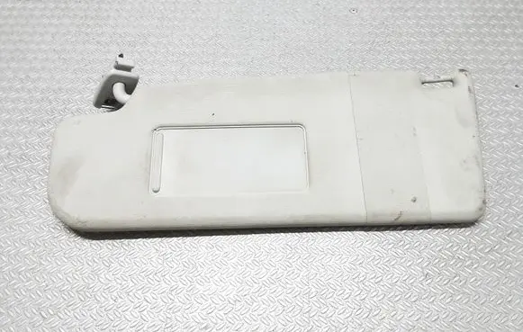 Volkswagen Jetta V Sun visor