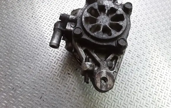 Honda Civic Power steering pump