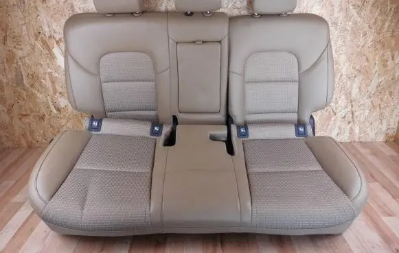 KIA Sportage Rear seat 89170F1000