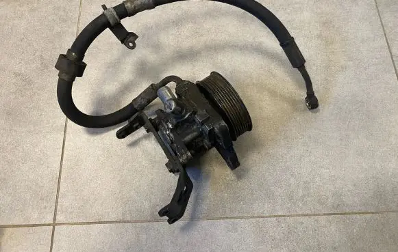 Mercedes-Benz G W461 W463 1st Gen Electric power steering pump A0034665501