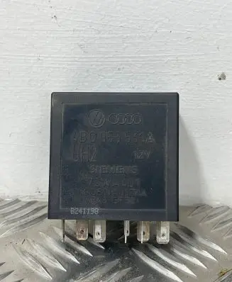 Audi A4 S4 B5 8D Other relay 4B0955531A