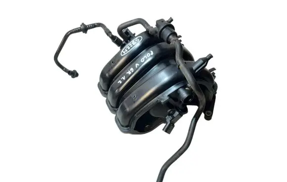 Volkswagen Polo V 6R Intake manifold 03E129711F