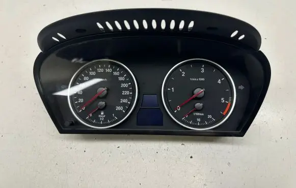 BMW X5 E70 Speedometer (instrument cluster) 62119218855 9218855 A2C53375655