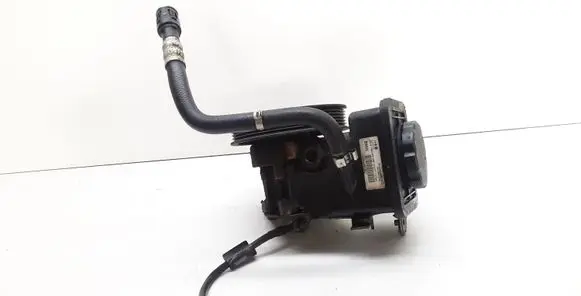 BMW X3 E83 Power steering pump 7692974548