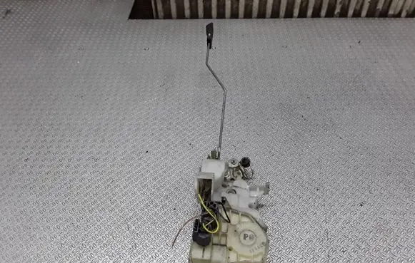 Honda Civic Front door lock