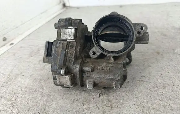 Opel Zafira B Throttle body valve 48CPD155199974