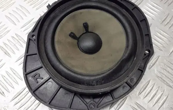 Mazda 3 II Subwoofer speaker BBM266960
