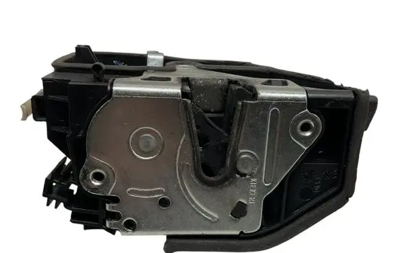 BMW 1 F20 F21 Rear door lock 7202148 A053702