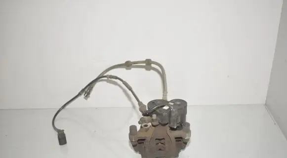 BMW 2 F45 Rear brake caliper 6880379 6883025 34206883025