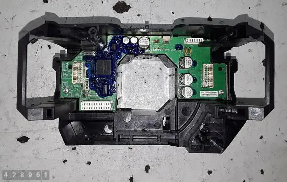 Volvo XC60 Engine control unit/module 31275025