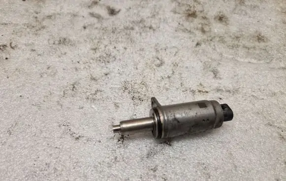 Volkswagen Golf VII Camshaft position sensor 06E103697Q