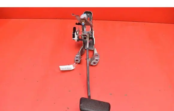 Toyota C-HR I Accelerator throttle pedal 89510-47040