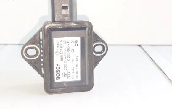 Volkswagen PASSAT B5.5 ESP acceleration yaw rate sensor 8E0907637A