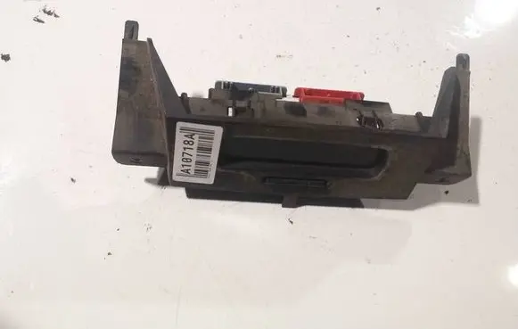 Renault Laguna I Screen/display/small screen 7700428029A