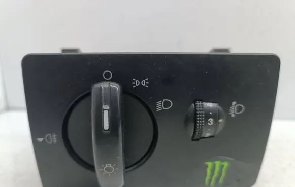 Ford Fiesta Light switch 6S6T13A024EA