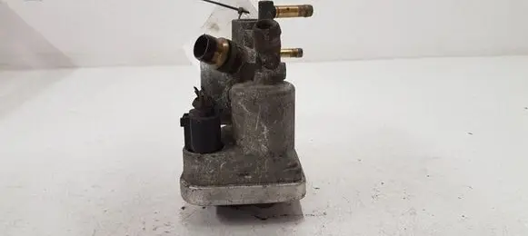 Opel Vectra C Throttle valve 55562380