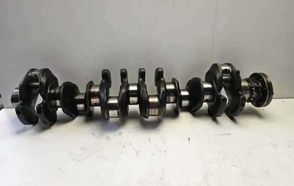 BMW 5 F10 F11 Crankshaft 112300765 999700300