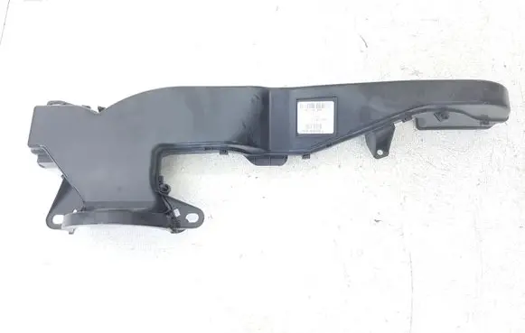 Ford Fusion II Hybrid/electric vehicle battery fan DG9810C712 DG9810C712BA T1029807B