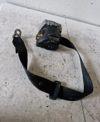 Audi A6 S6 C5 4B Rear seatbelt
