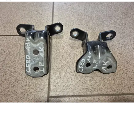 KIA Ceed Front door hinge set 