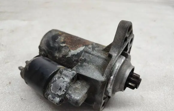 Audi A3 S3 8L Starter motor 1005821878
